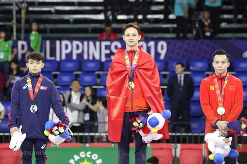 Bảng tổng sắp SEA Games 30: Đoàn Việt Nam cận kề mốc 100 huy chương