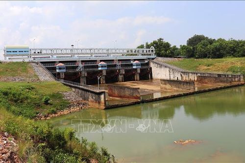 Tây Ninh cho phép khai thác cát hồ Dầu Tiếng để đáp ứng nhu cầu xây dựng