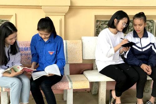 Giúp nhau cùng tiến bộ