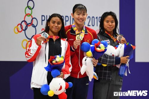 Ánh Viên giành HCV đầu tiên, Huy Hoàng phá kỷ lục SEA Games