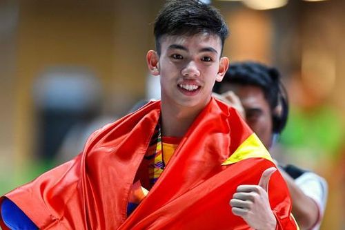 Huy Hoàng phá tiếp kỷ lục SEA Games, Ánh Viên 'cố hết sức' chỉ về nhì
