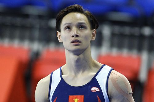 Khoảnh khắc Đinh Phương Thành 2 lần vượt qua nhà vô địch thế giới