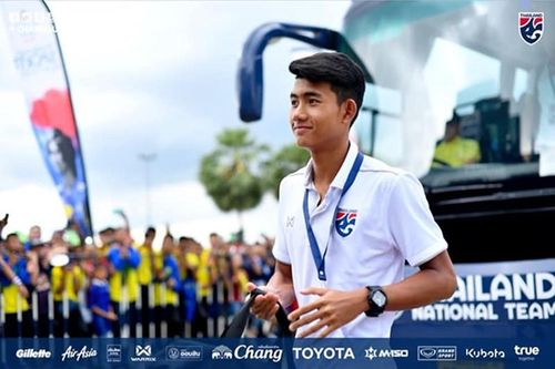 'Thần đồng bóng đá Thái Lan' tuyên bố sốc về U22 Việt Nam