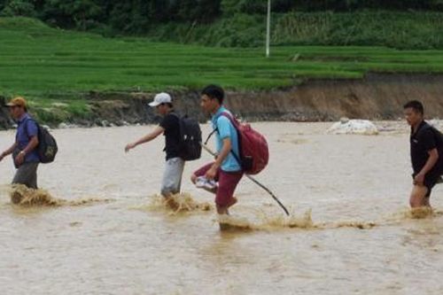 Nhà báo Nguyễn Viết Lam và mối duyên tình với đồng bào miền núi