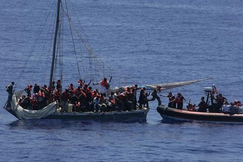 Tàu chở người di cư chìm ngoài khơi Mauritania, 57 người thiệt mạng