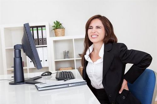 Những bệnh 'kinh hoàng' của dân văn phòng, có cả ung thư, nhiễm xạ