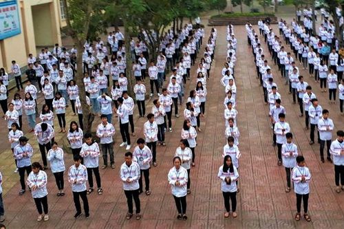 Trường phổ thông sẽ có nhân viên tư vấn tâm lý