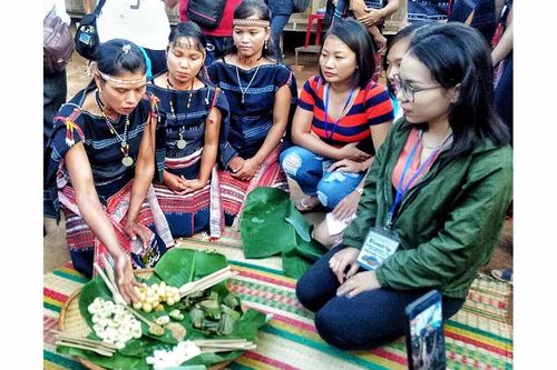 Bảo tồn di sản văn hóa: Cần dựa vào cộng đồng - Kỳ cuối: Giúp dân hưởng lợi từ di sản