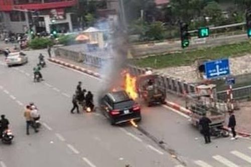 Khởi tố vụ lái xe Mercedes tông chết người trên đường Lê Văn Lương
