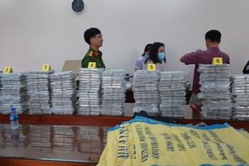 Thu giữ 446 bánh heroin từ Campuchia về Việt Nam chuẩn bị đi Đài Loan