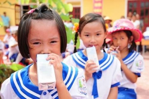 Sữa học đường phải đảm bảo 21 vi chất dưới đây