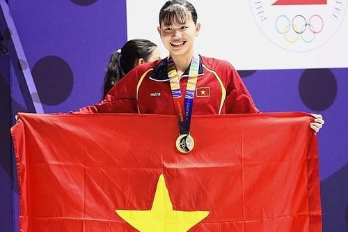 Ánh Viên có 'hat-trick vàng', đoàn Việt Nam tụt xuống hạng ba