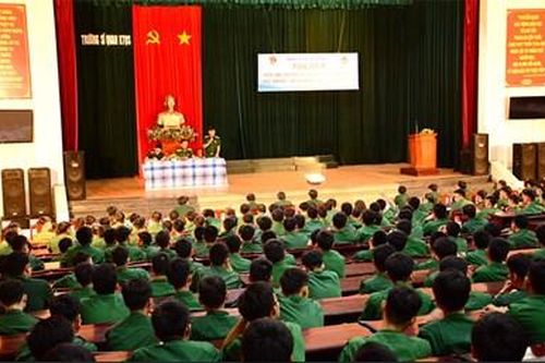 Tuổi trẻ Trường Sĩ quan Kỹ thuật Quân sự nói không với vi phạm pháp luật, kỷ luật