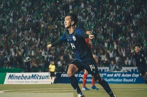 Điều chưa biết về ngôi sao gốc Việt được ví như Ronaldo của U22 Campuchia