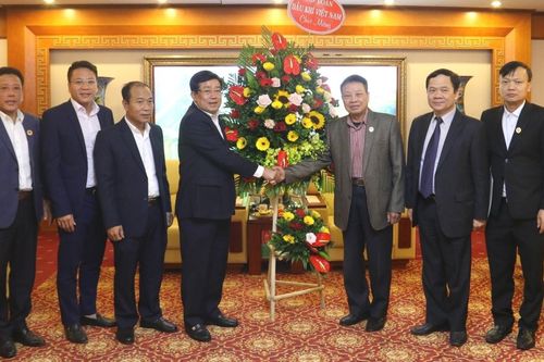 Tập đoàn Dầu khí Việt Nam chúc mừng Ngày thành lập Trung ương Hội CCB Việt Nam