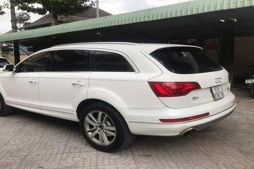 Điều tra vụ 2 xe sang Audi cùng biển số, chung giấy đăng ký