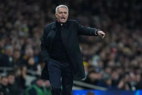 Mourinho, cái khó bó cái khôn
