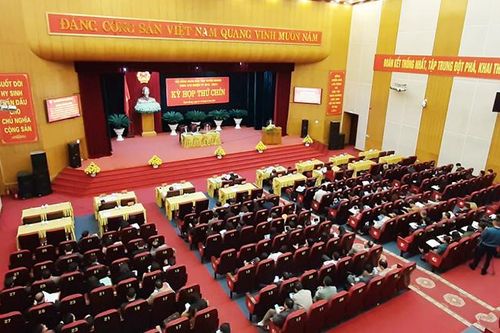 HĐND tỉnh tiếp tục thảo luận thông qua các dự thảo nghị quyết