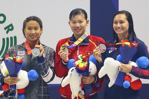 Trực tiếp SEA Games 30 ngày 6/12: Giành 7 HCV, đoàn Việt Nam vẫn rơi xuống hạng 3