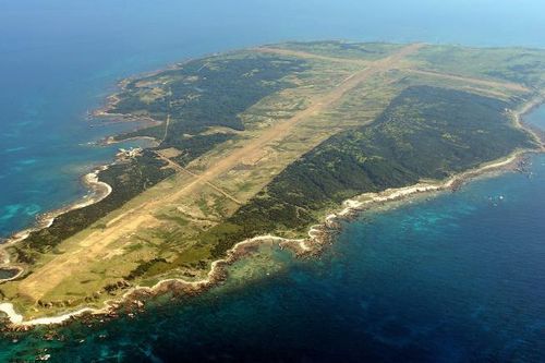 Một hòn đảo Nhật Bản có thể trở thành 'tàu sân bay' của Mỹ