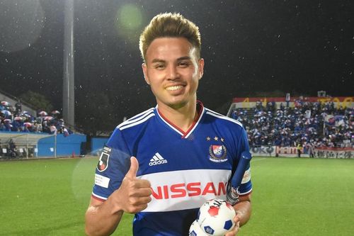 Hậu vệ Thái Lan vô địch J.League 2019