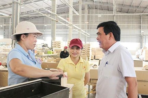 Đảm bảo lương, thưởng Tết cho người lao động