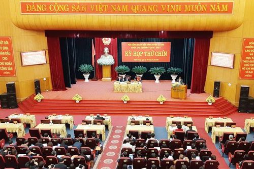 HĐND tỉnh tổ chức chất vấn, trả lời chất vấn và bế mạc kỳ họp