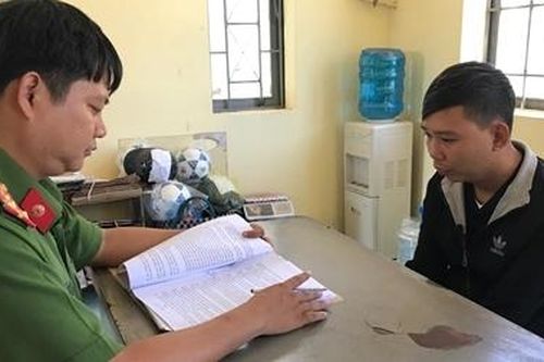 Bắt đối tượng cho vay lãi nặng ở Đồng Nai