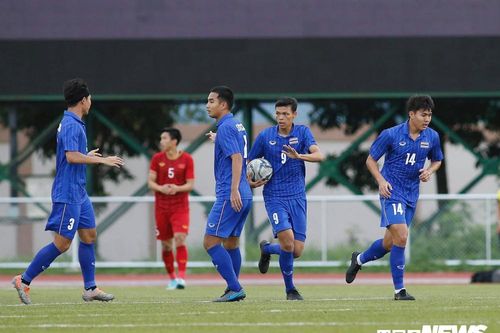 Kiatisak: U22 Thái Lan thiếu thủ lĩnh, chưa hiểu chiến thuật của HLV Nishino