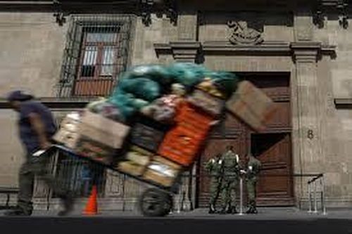 Nổ súng gần nơi ở của tổng thống Mexico làm 4 người chết