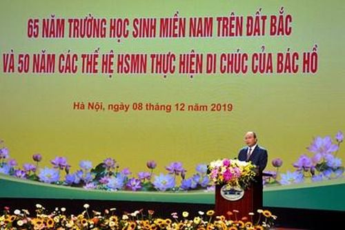 Thủ tướng Nguyễn Xuân Phúc dự Lễ kỷ niệm 65 năm Trường học sinh miền Nam trên đất Bắc