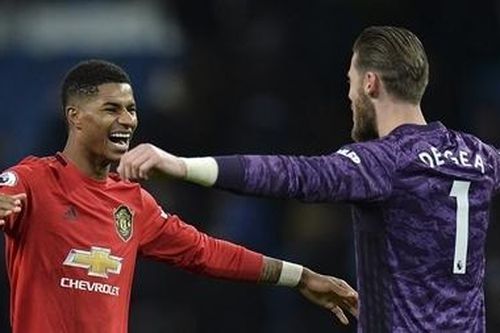 Derby thành Manchester: Quỷ Đỏ quật ngã Man xanh
