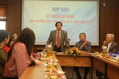 Gặp mặt, tri ân thầy cô giáo nhân 65 năm Trường học sinh miền Nam trên đất Bắc