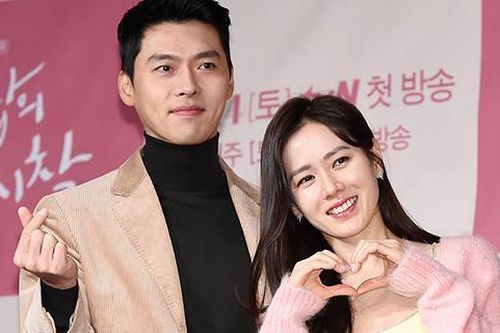 Son Ye Jin dịu dàng bên Hyun Bin sau tin đồn tình cảm