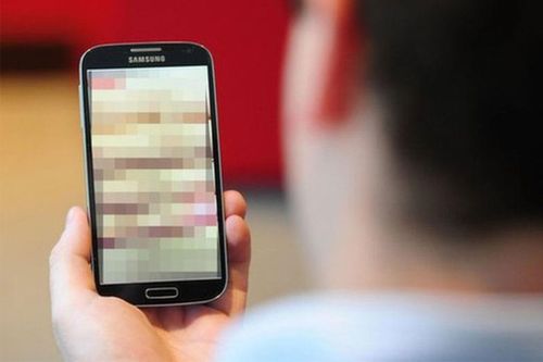 Hàng nghìn phụ nữ bị phát tán thông tin trên web khiêu dâm