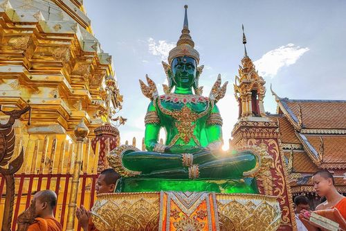Khám phá vẻ đẹp cổ kính của Chiang Mai qua ống kính Oppo Reno2