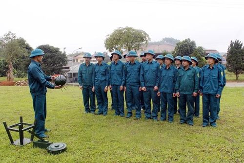 Đua tài trên thao trường