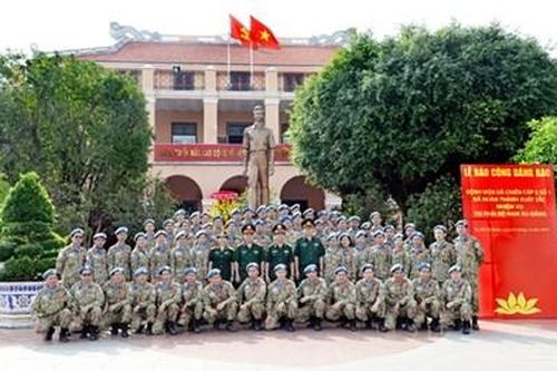 Toàn quân nỗ lực khắc phục khó khăn, hoàn thành tốt nhiệm vụ quân sự, quốc phòng