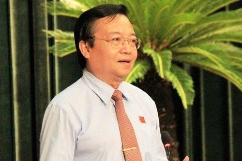 ĐBQH Phạm Văn Hòa: ''50% lãnh đạo TP. HCM 'hoàn thành xuất sắc nhiệm vụ', tự bản thân các vị có thấy xứng đáng không?'