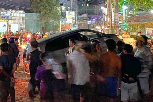 Nghi ngờ chở thuốc lá lậu, tài xế bị truy đuổi, tử vong sau tiếng súng