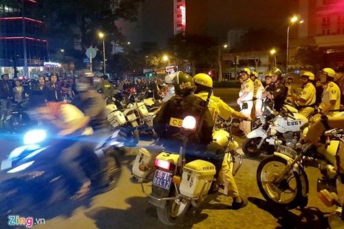 Hơn 1.000 cảnh sát chống đua xe sau chung kết SEA Games
