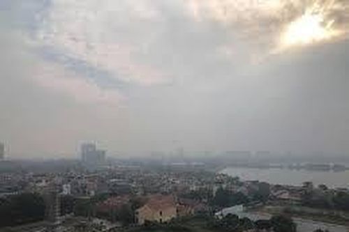 Hà Nội: CLKK sáng 10/12 chạm ngưỡng rất xấu