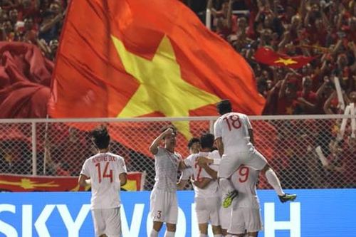 Chiến thắng tuyệt đối, lần đầu tiên U22 Việt Nam xưng vương