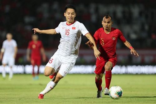 Đỗ Hùng Dũng dứt điểm hiểm hóc đánh bại thủ môn U22 Indonesia