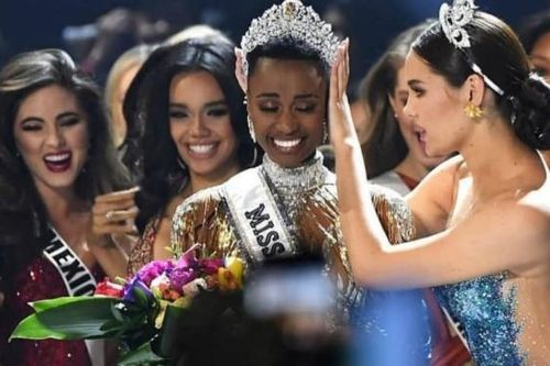 Tân Hoa hậu Hoàn vũ 2019: Một biểu tượng nữ quyền