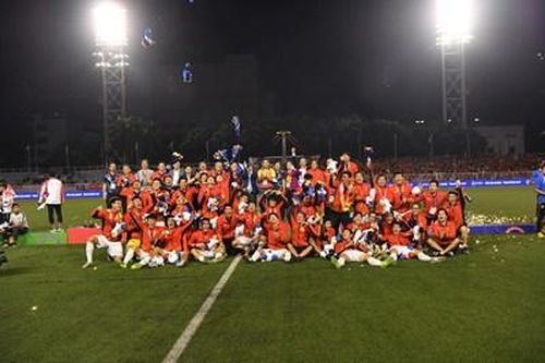Thắng U22 Indonesia 3-0, U22 Việt Nam lần đầu tiên giành tấm Huy chương Vàng bóng đá SEA Games lịch sử!