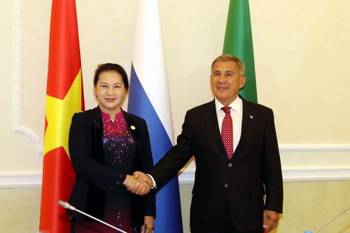 Chủ tịch Quốc hội hội kiến Tổng thống Cộng hòa Tatarstan