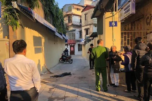 Người đàn ông nghi nổ súng vào nhóm thanh niên ngồi uống nước tại Hà Nội