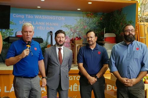Bang Washington thúc đẩy tiêu thụ táo tại Việt Nam