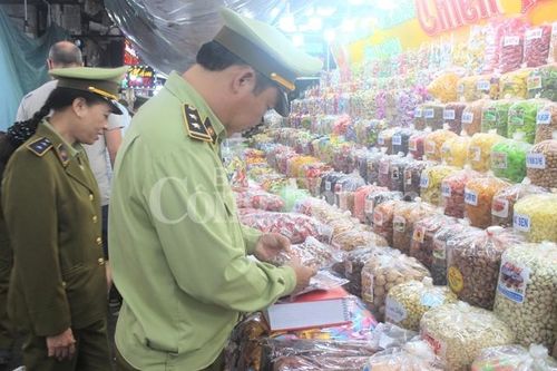 Thừa Thiên Huế: Tăng cường kiểm soát thị trường hàng hóa cuối năm